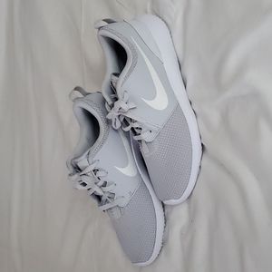 Nike Roshe Women's Golf Shoes